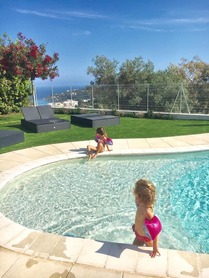 Le Clos Des Lauriers Roquebrune-Cap-Martin Exterior photo
